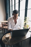 Thomas Prommer working remotely